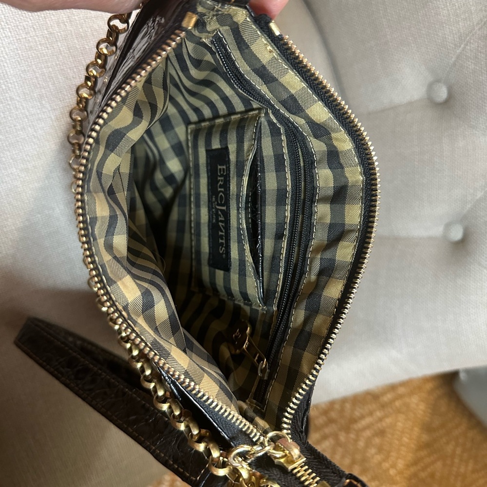 Black embossed croc pattern Eric Javits crossbody in excellent condition